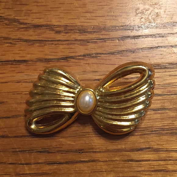 {Vintage} bundle of brooches - Picture 4 of 7
